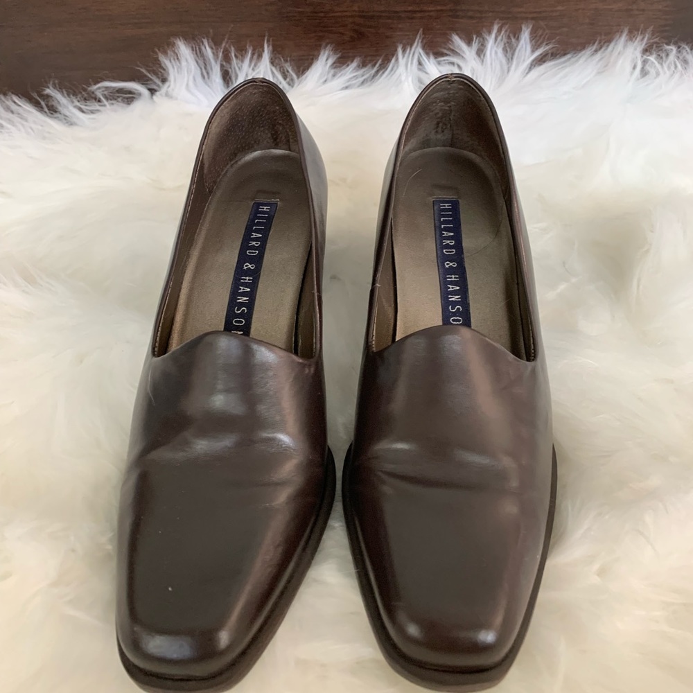 HILLARD & HANSON ladies size 7 M